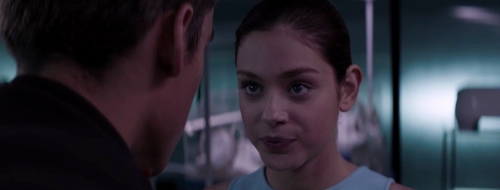 odeyarush_thegiver_01113.jpg
