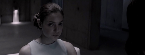 odeyarush_thegiver_01389.jpg