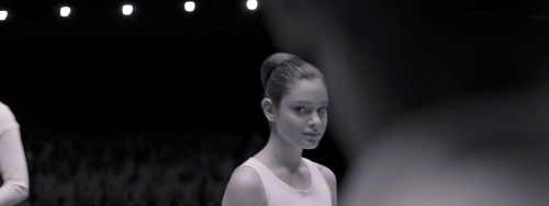 thegiver_odeyarush_00645.jpg